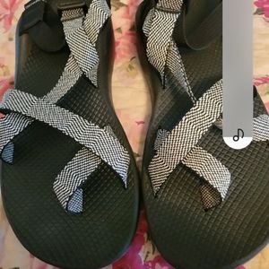Chaco womens sandals 10 wide